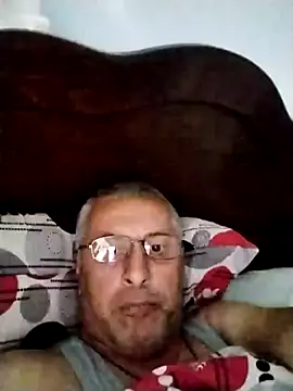 KAXABE11 online show from 11/21/25, 06:39