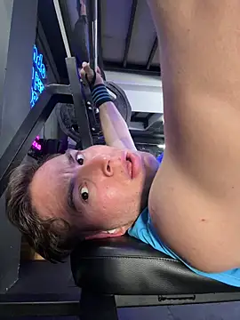 AlexanderBianchi2 online show from 11/20/25, 02:17