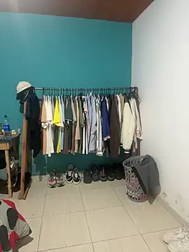 AlexanderBianchi2 online show from 12/14/25, 03:39