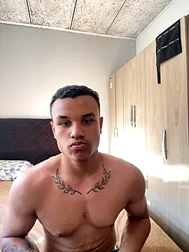 Manufring online show from 11/03/25, 07:37