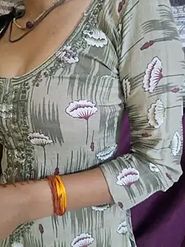 Neha rani78 online show from 04/27/26, 12:52