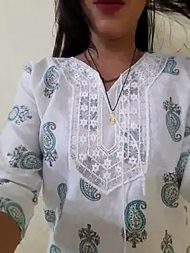 Snapshot of Neha_rani78 chatting on 06/18/26, 02:34 Neha rani78 online show from 06/18/26, 02:34