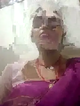 Jooli cuty online show from 11/20/25, 05:23