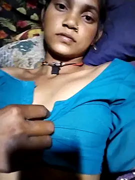 Jooli cuty online show from 03/18/26, 03:26