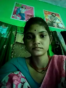 Jooli cuty online show from 07/04/26, 02:18