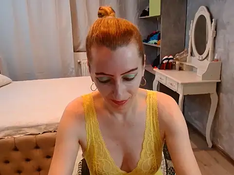 AnneDevrim online show from 11/22/25, 06:56