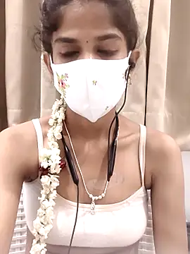Snapshot of mohini888 chatting on 11/09/25, 04:49 mohini888 online show from 11/09/25, 04:49