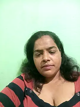 Snapshot of Madhumitha99 chatting on 05/09/26, 05:56 Madhumitha99 online show from 05/09/26, 05:56