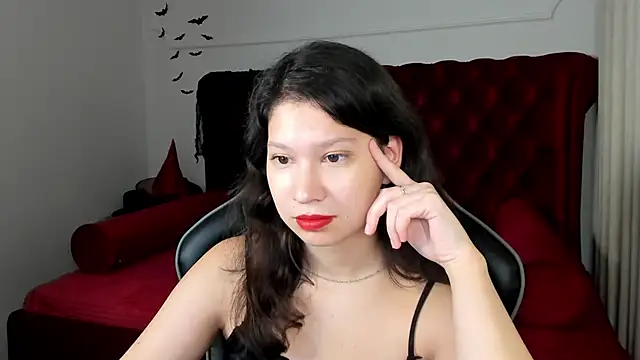 SaraDenars online show from 11/06/25, 06:36