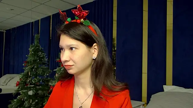 SaraDenars online show from 12/15/25, 05:34