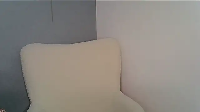 KiraHoney online show from 04/08/26, 08:20