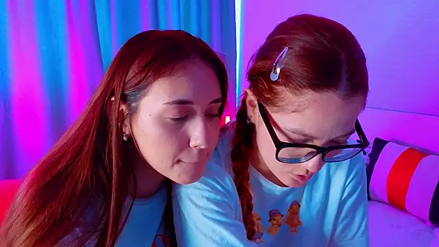 Snapshot of MargaretMorris chatting on 01/13/26, 10:31 MargaretMorris online show from 01/13/26, 10:31