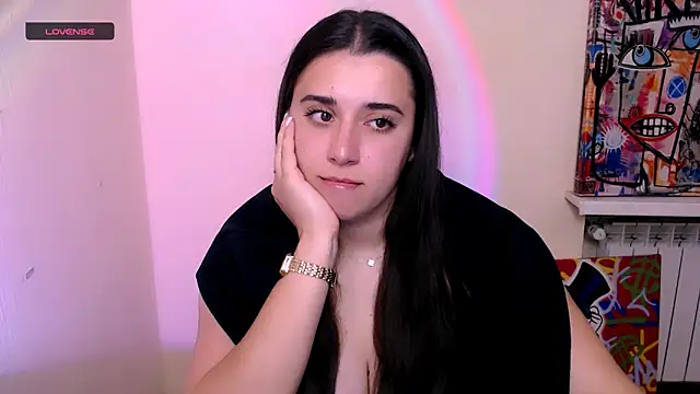Snapshot of AlinaDoll_ chatting on 05/19/26, 07:15 AlinaDoll online show from 05/19/26, 07:15