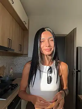 VickyM99 online show from 05/29/26, 04:49