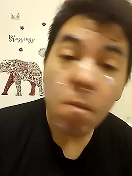 Snapshot of Lobouys chatting on 11/08/25, 07:08 Lobouys online show from 11/08/25, 07:08