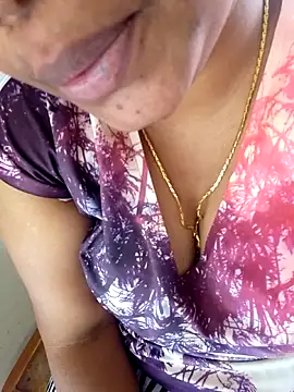 Mathi cam online show from 11/22/25, 03:05