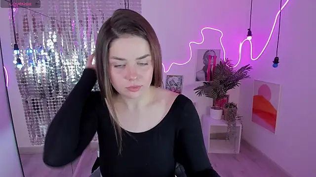 melanie neal online show from 11/29/25, 03:37