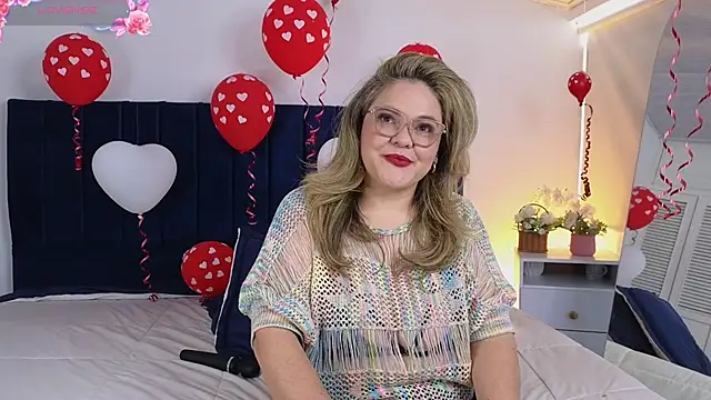 NatashaBlade  online show from 02/26/26, 12:15