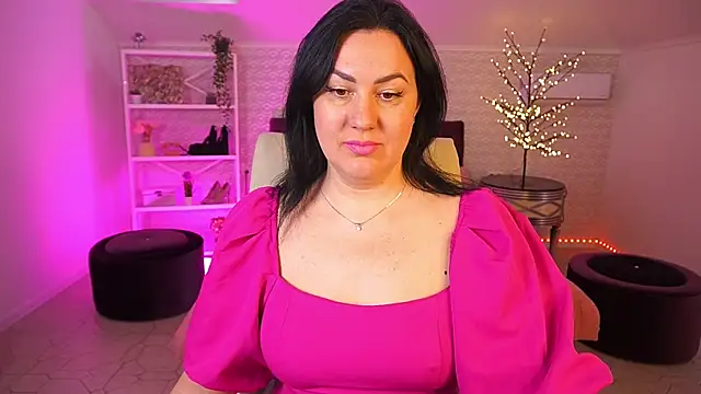 VelvetLuck online show from 04/20/26, 05:54