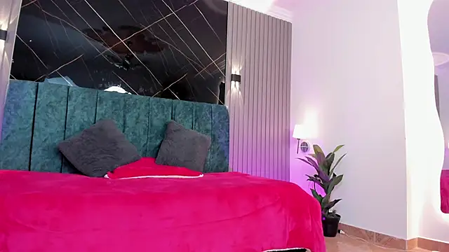 Bella Riverss online show from 02/26/26, 07:02