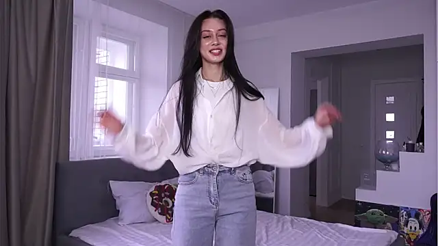 Snapshot of MarvisKuhIo chatting on 11/09/25, 06:44 MarvisKuhIo online show from 11/09/25, 06:44