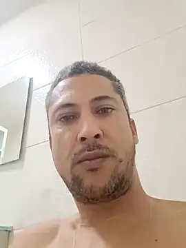 Arrombador20 online show from 04/08/26, 03:28