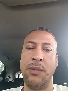 Arrombador20 online show from 04/15/26, 12:56