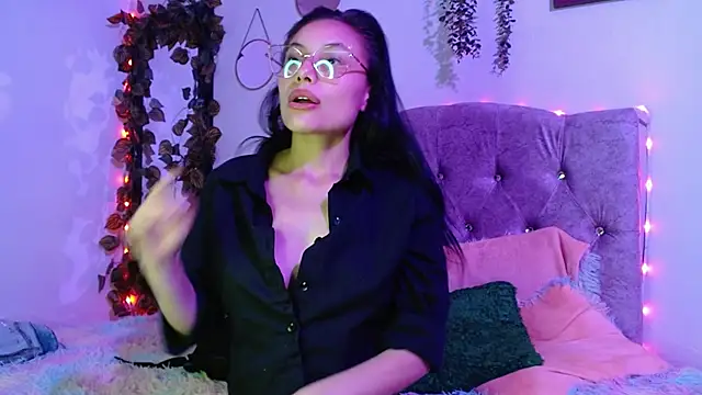 valkiry  online show from 04/18/26, 07:51