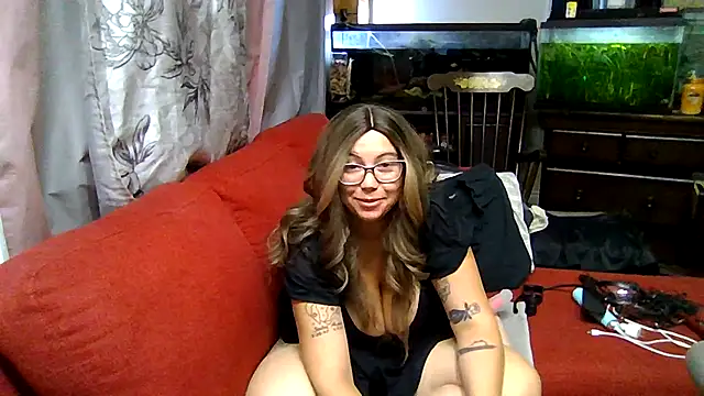 Snapshot of FreakyDreama chatting on 07/02/26, 01:50 FreakyDreama online show from 07/02/26, 01:50