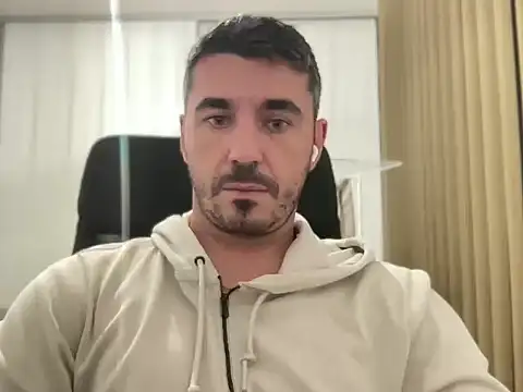 x2straight online show from 11/04/25, 12:32