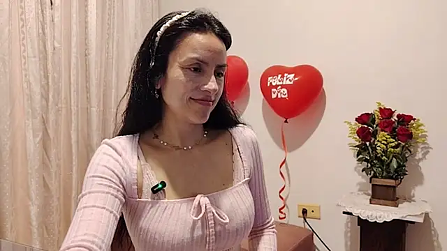 Bella Exhibition online show from 02/15/26, 07:32