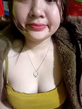 Bee-bgolden online show from 12/21/25, 03:35