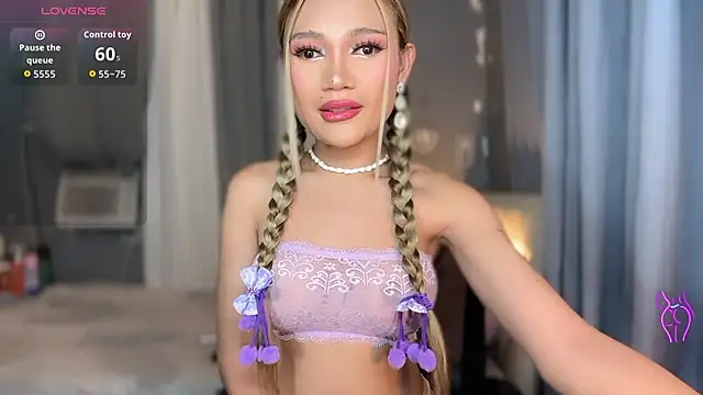 Tsfoxyangelx online show from 08/01/26, 05:23