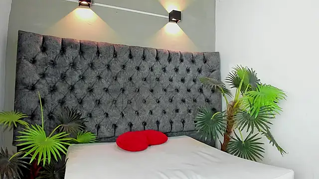 XAVI LEE online show from 11/07/25, 07:36