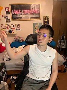 ippei0001 online show from 11/07/25, 01:33