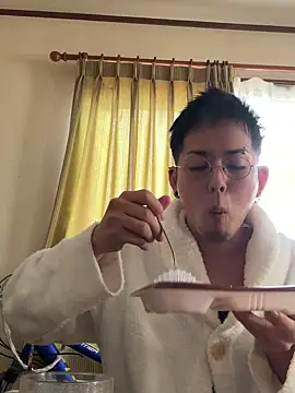 ippei0001 online show from 01/10/26, 06:37