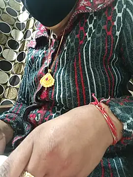 collagesonam online show from 11/22/25, 05:06