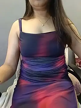 Snapshot of Nikkify chatting on 07/18/26, 04:44 Nikkify online show from 07/18/26, 04:44