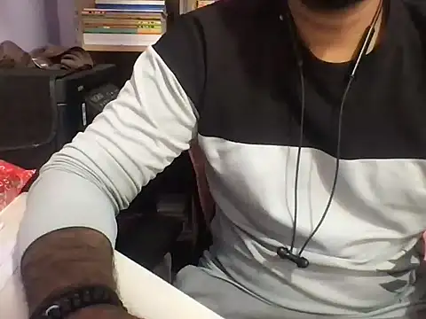 KingCobra 07 online show from 06/09/26, 02:34