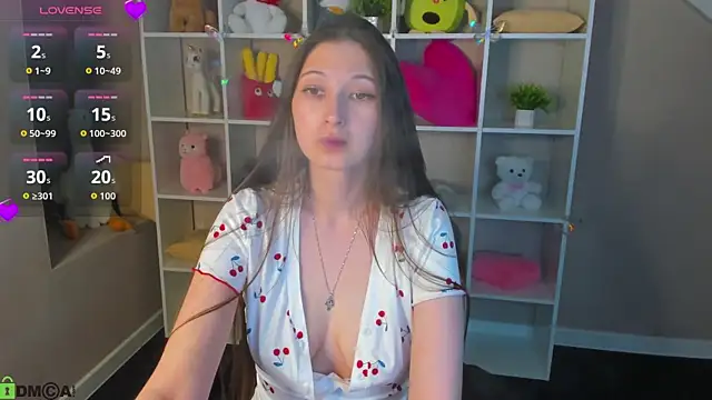 Snapshot of Ella_Burns chatting on 06/02/26, 04:20 Ella Burns online show from 06/02/26, 04:20