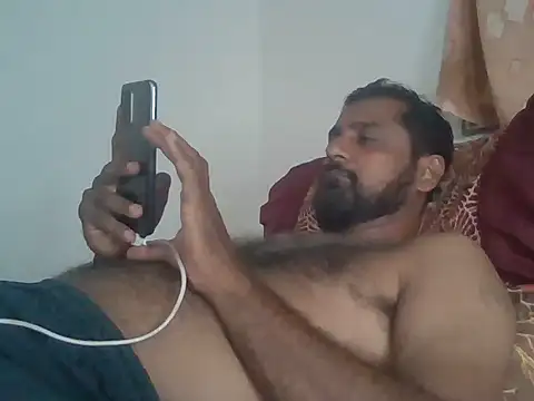 RubyEntity online show from 11/12/25, 07:13