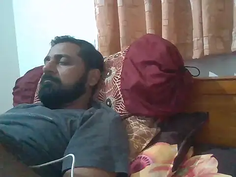 RubyEntity online show from 11/13/25, 07:24