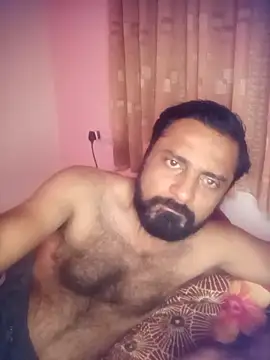 RubyEntity online show from 11/28/25, 01:47