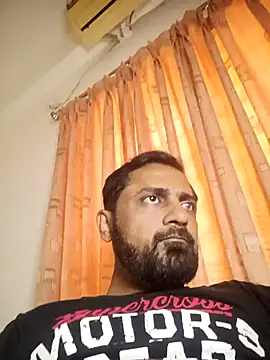 RubyEntity online show from 12/17/25, 03:01