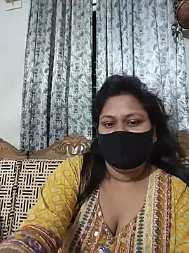 Snapshot of munni-506 chatting on 06/28/26, 05:41 munni-506 online show from 06/28/26, 05:41