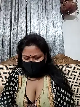 Snapshot of munni-506 chatting on 07/31/26, 07:13 munni-506 online show from 07/31/26, 07:13