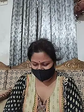 Snapshot of munni-506 chatting on 08/05/26, 06:44 munni-506 online show from 08/05/26, 06:44