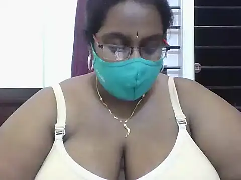 hootypriya online show from 12/03/25, 07:12