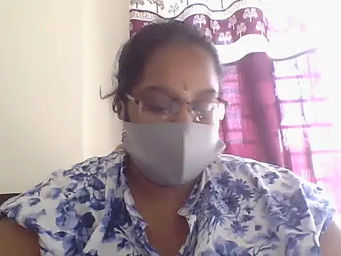 hootypriya online show from 02/19/26, 09:49