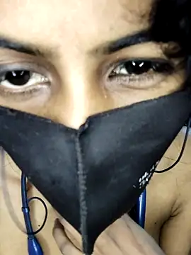 Thaper Meera2 online show from 12/14/25, 09:36